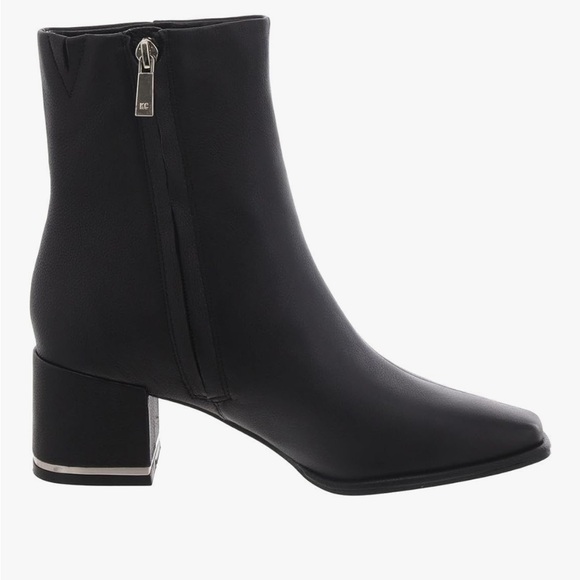 Kenneth Cole Square Toe Black Ankle Boots - Picture 13 of 13